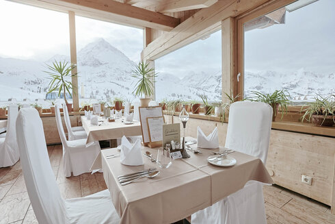 Hotel Tyrol